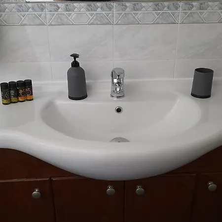 Apartment Apartment2 *